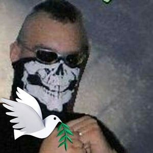 Meet your Posher, Carl